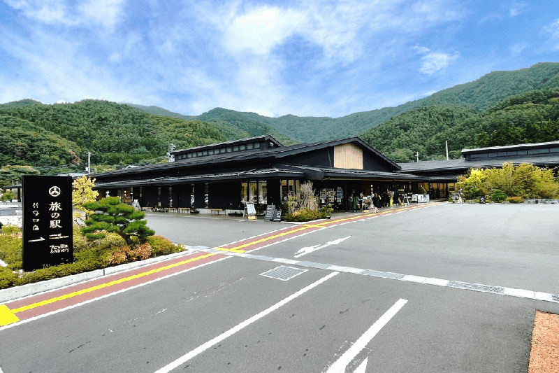 旅の駅 kawaguchiko base